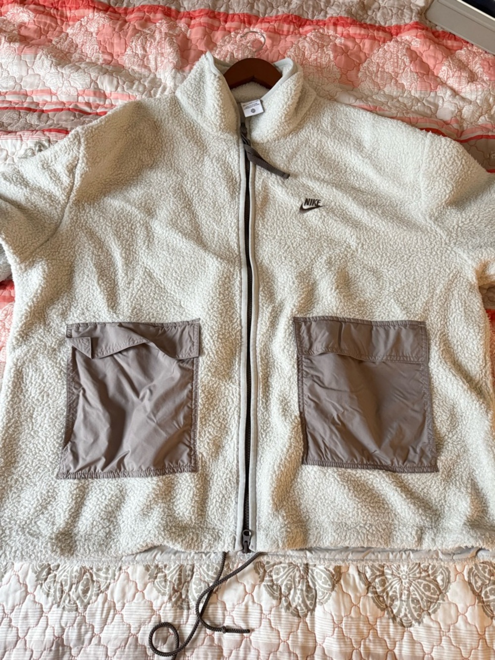 Nike Sportswear Sherpa Fleece Full Zip Jacket Light Bone DD5021-072 SIZE XXL - Picture 3 of 15